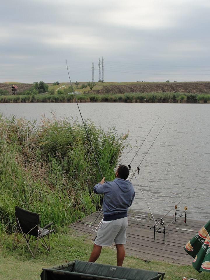 Fishing - 10102465593122374503481775272403n.jpg